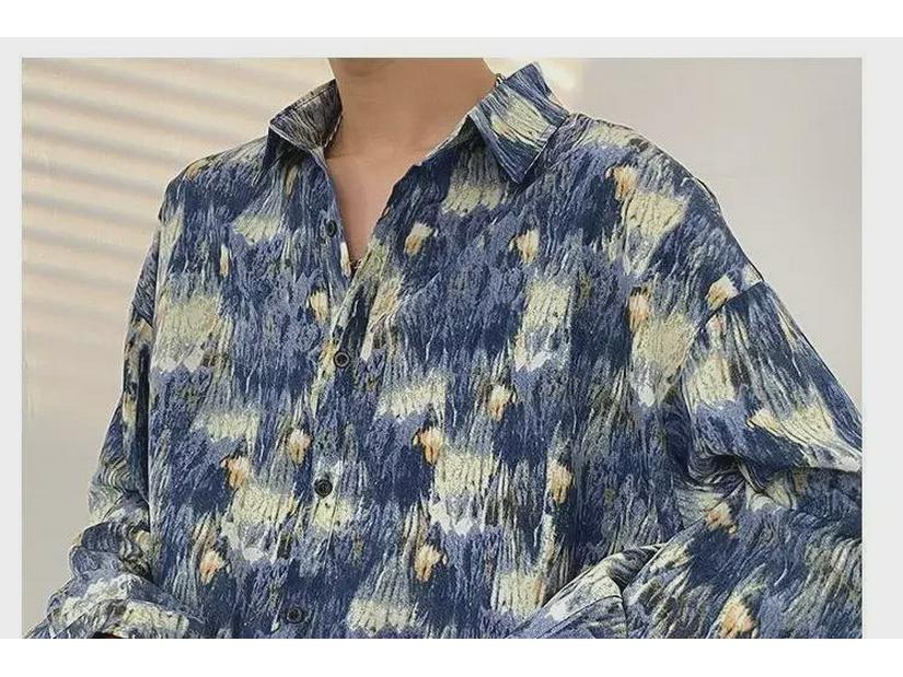 Men's Japanese-Style Floral Shirt: Trendy Korean and Hong Kong Retro Jacket for Spring and Autumn.