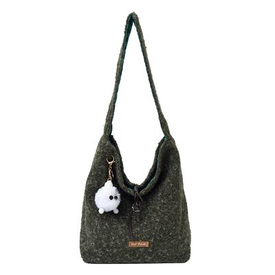 Autumn and Winter Korean Version of Women's Tote Bag Christmas Cute Plush Shoulder Bag Clutch Bag Commuter Fashion Handbag