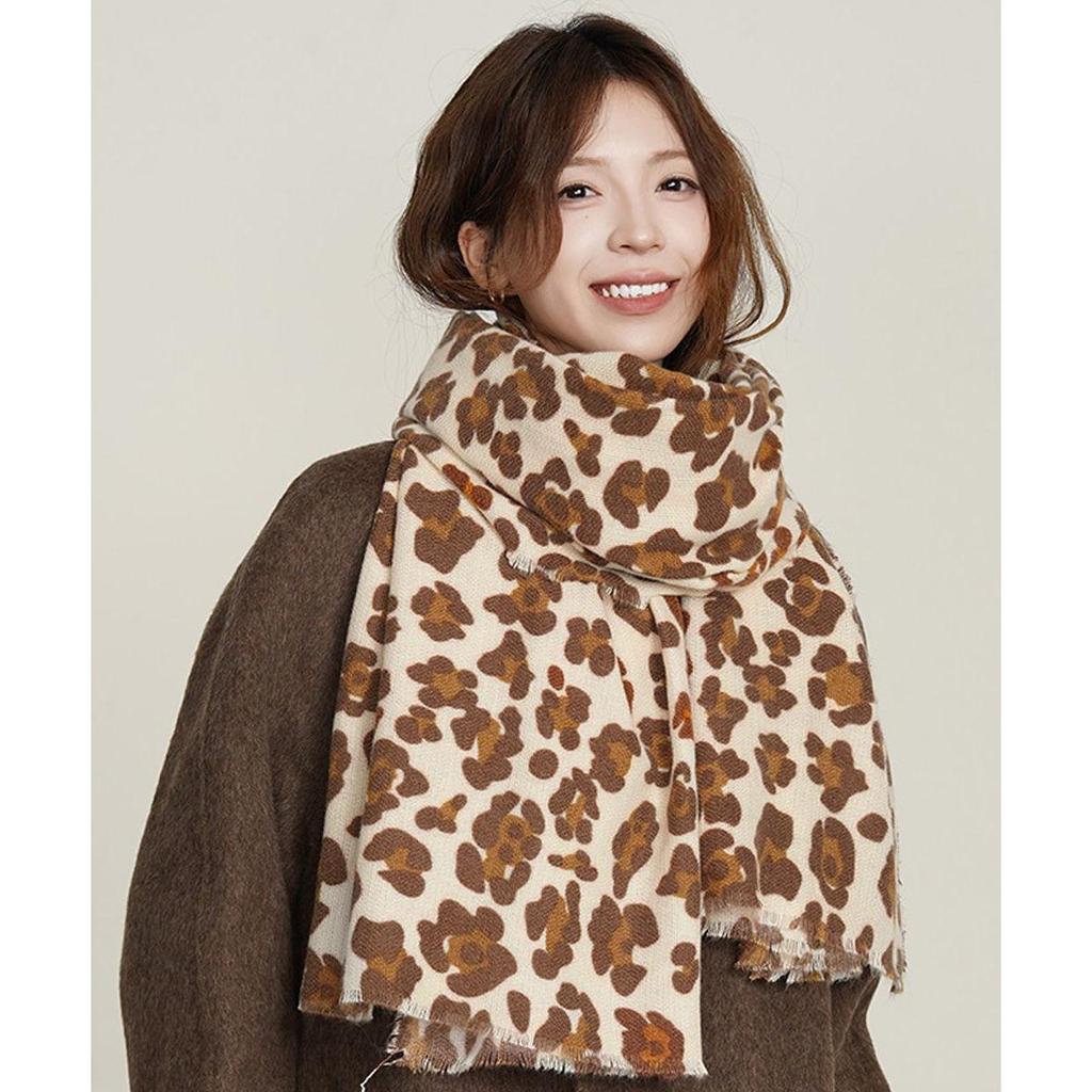 Used Stall Leopard Print Muffler Spring Autumn Winter Ladies (Camel) | Gift, Warm, Cold Protection