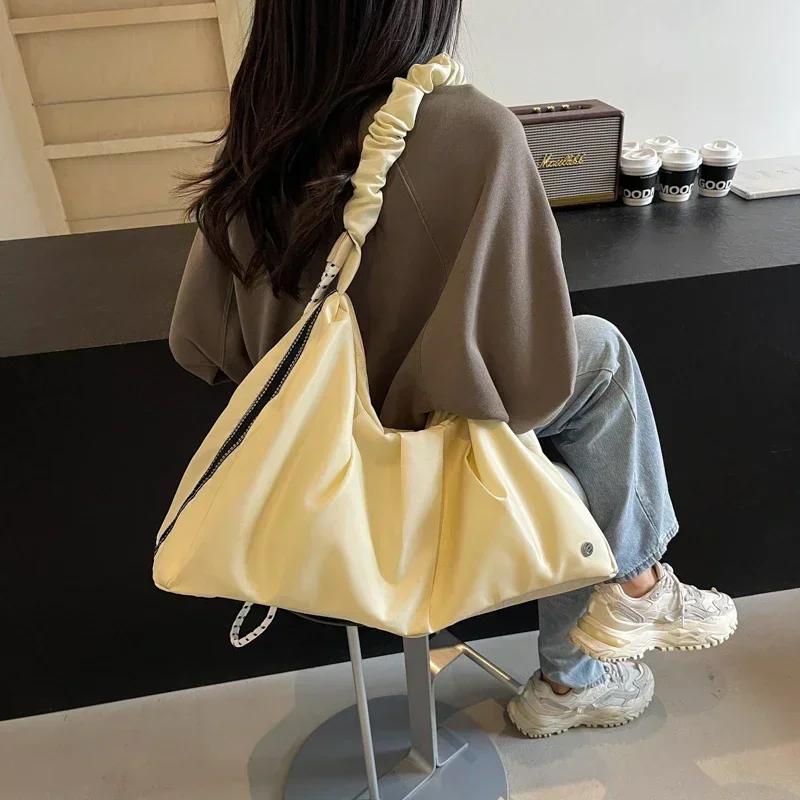 Soft Solid Nylon Large Capacity Zipper Crossbody Bags  Sweet Sewing Line Feminine Hot Sale Casual Bags for Women