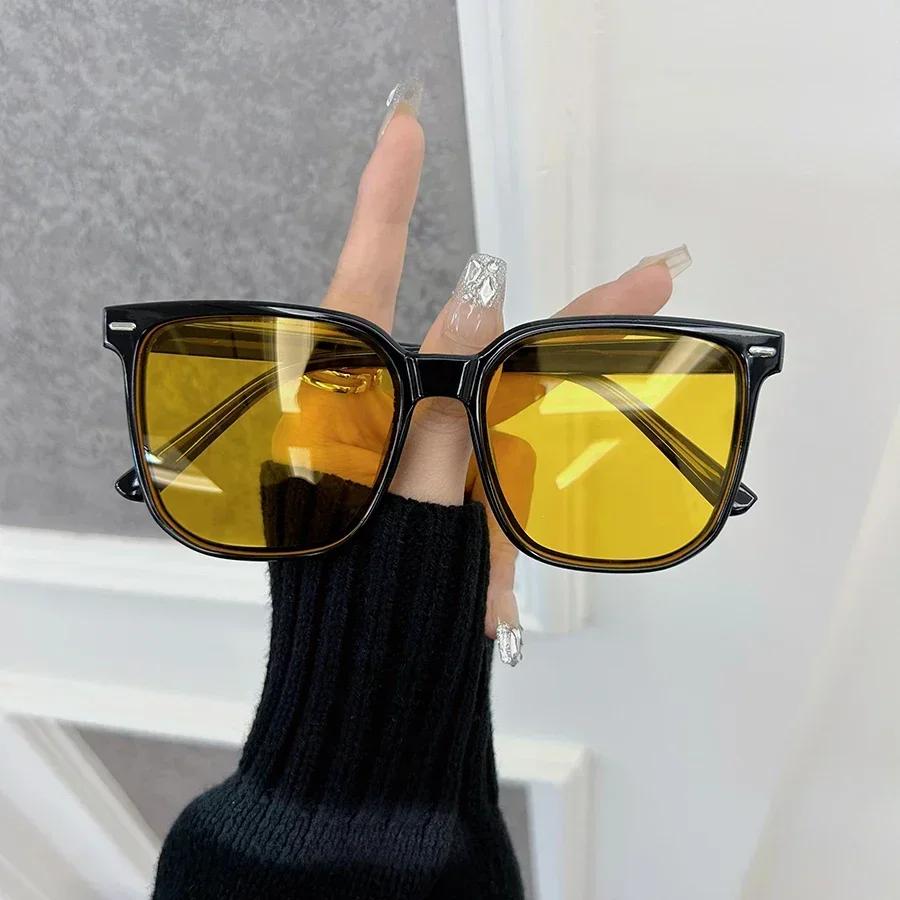 Classic Square Casual Fashion Sunglasses Women Men Vintage Stylish Oval Shaped Minimalist Female Male