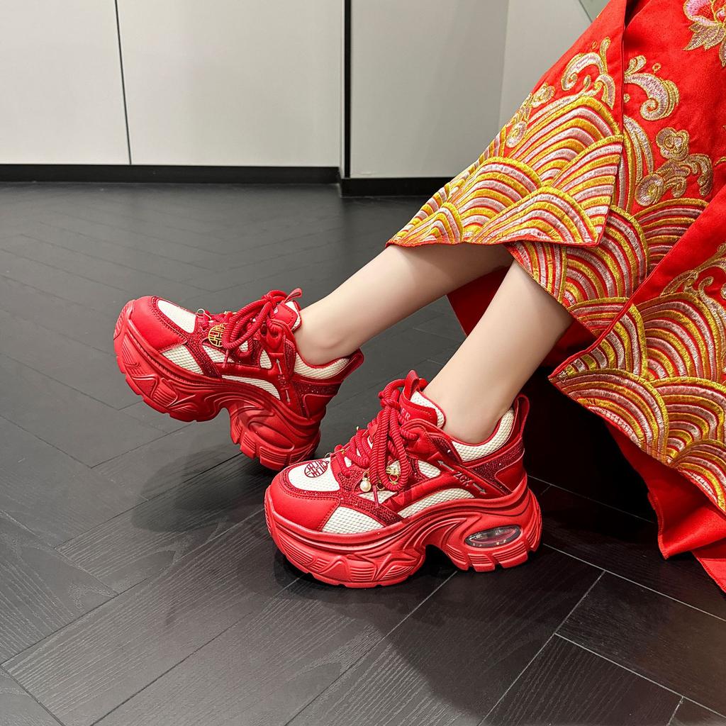 Xiuhe wedding shoes women's 2025 new summer mesh breathable dad shoes women's heightening platform sports red bride shoes
