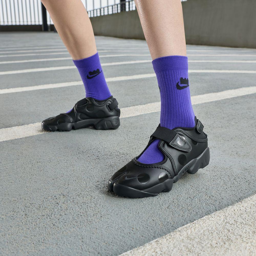 Nike Air Rift Повседневная обувь Женская Черная 38