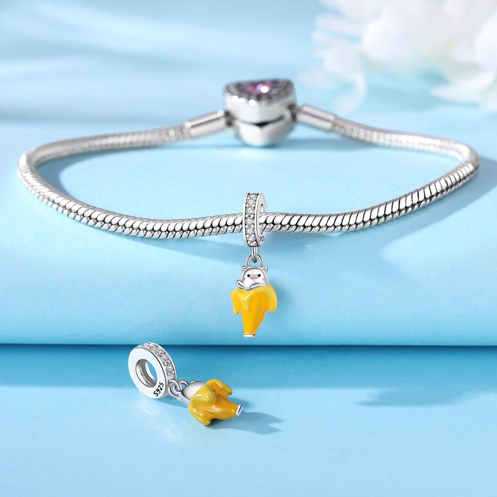 Beads Copper Charms Original Cute Banana Dog Pendant Beads Fit Bracelet Jewelry Diy Women Fine Gift Accessory
