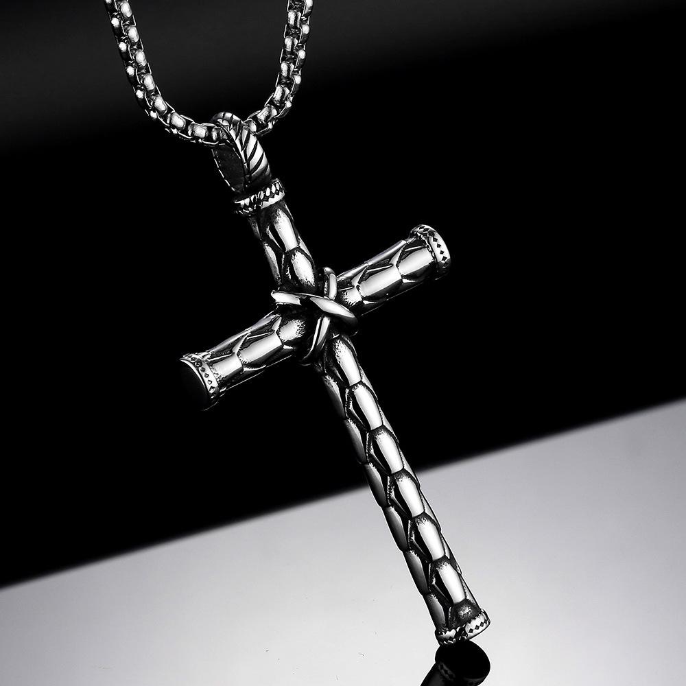 Collana Croce Minimalista Unisex in Acciaio di Titanio - Stile Giapponese e Coreano