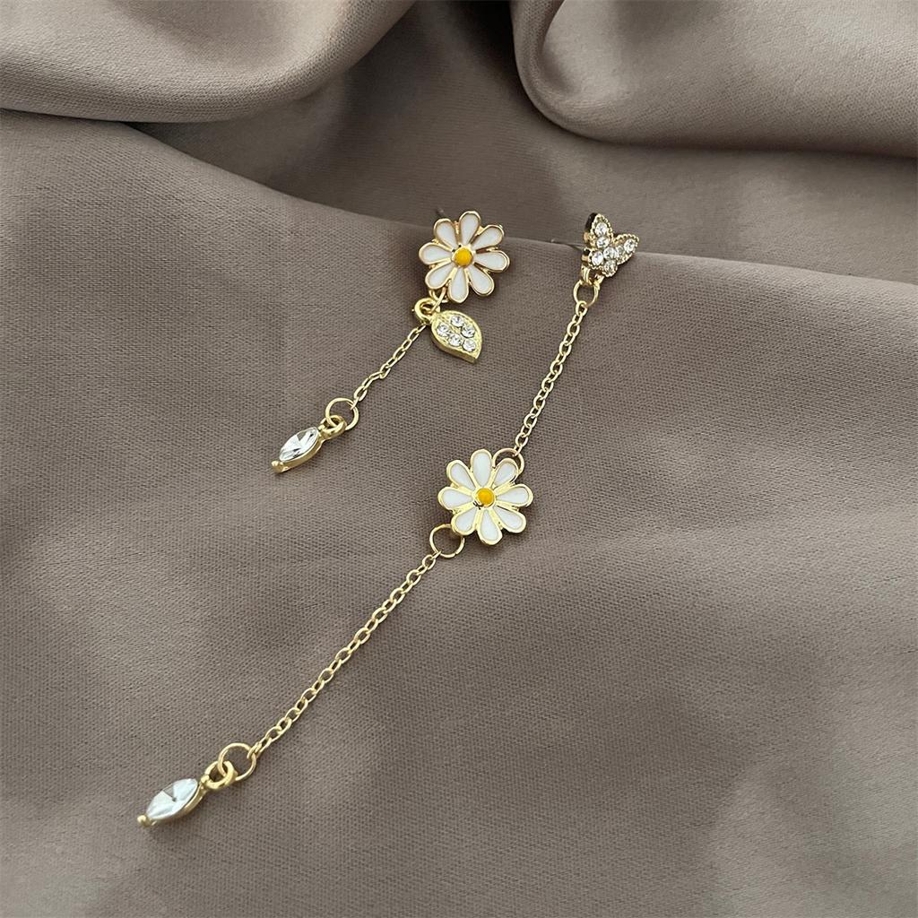Korean Style Daisy Tulip Flowers Stud Earrings For Women Dropping Oil Pearl Crystal Earring for Women Girls Pretty Jewelry Gifts