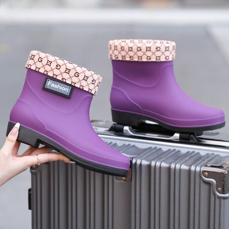 Fashion British short women's rain boots non-slip women's low tube rain shoes outdoor wading rubber shoes mother water writing kitchen shoes