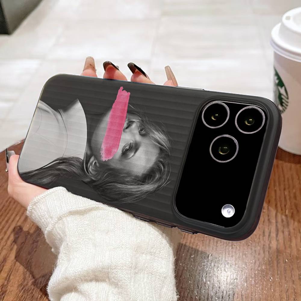 

1PC Model K-Kate M-Moss Phone Case For IPhone 16 15 17 Pro 11 12 13 14 Pro Max Plus Soft Ripple Silicone Cover Shell iPhone 17 Air