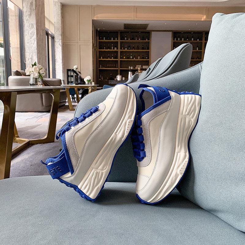 

2025 Women s European & American Style Thick Sole Sports Shoes: New Spring Small Waist Versatile Design 39