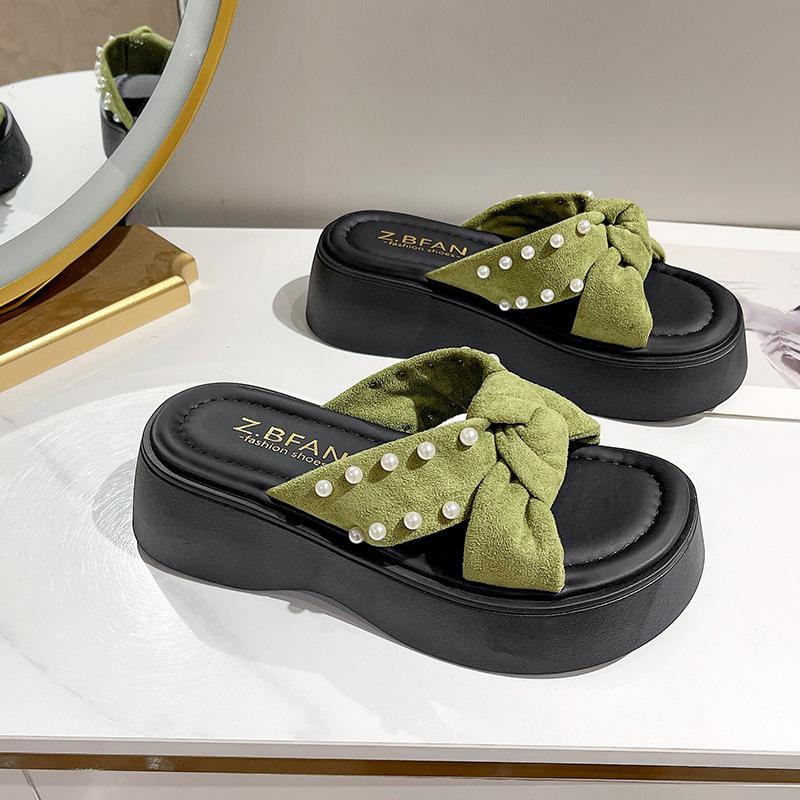 Muffin Platform Slippers Female New Guochao Pearl Cross Fashion Outer Wear Fairy Style Word with Skirt Beach Cool Slippers