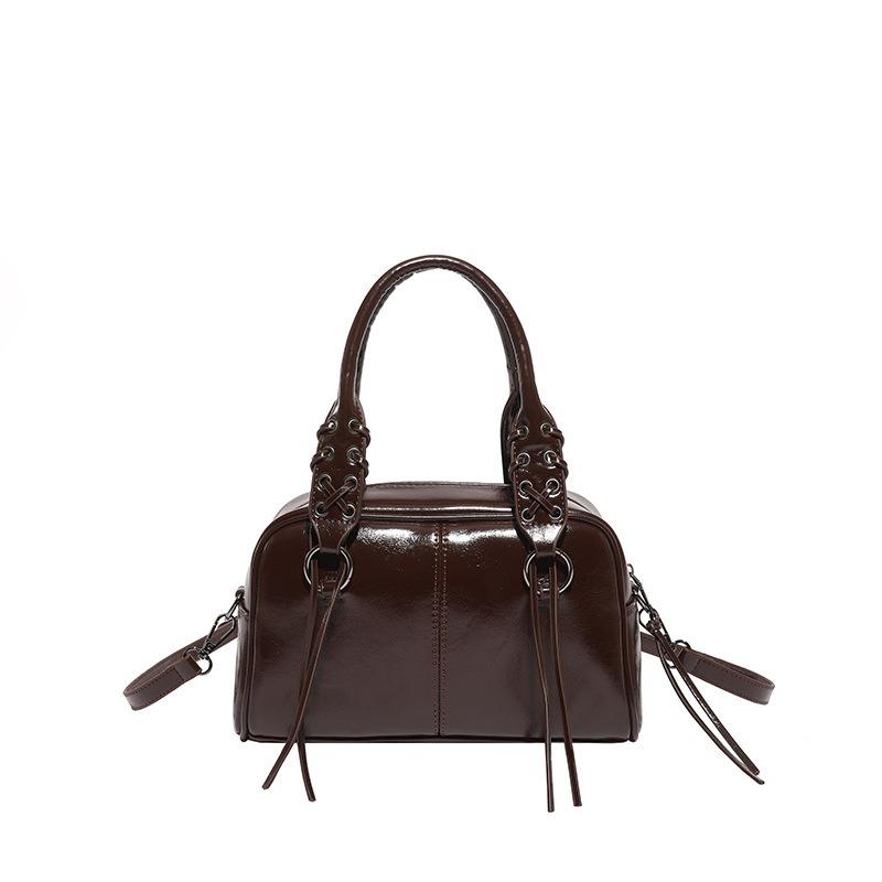 New retro handbag bag women's summer niche fashion commuter shoulder messenger bag