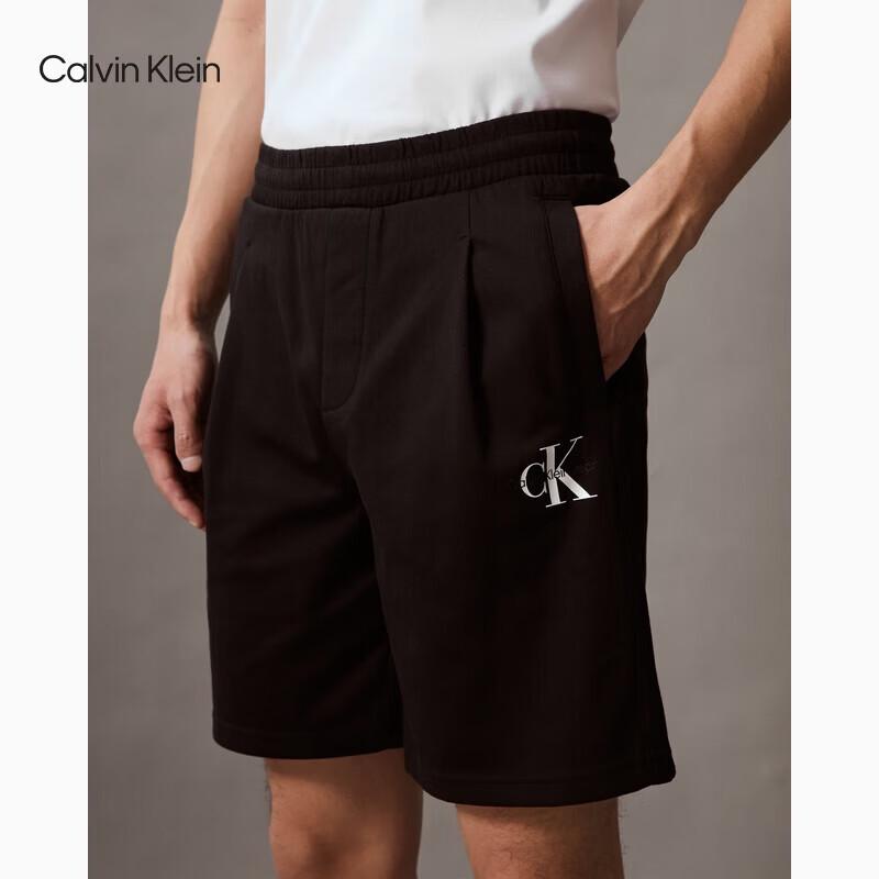 Calvin Klein Unisex Relaxed Fit Sport Shorts J400375