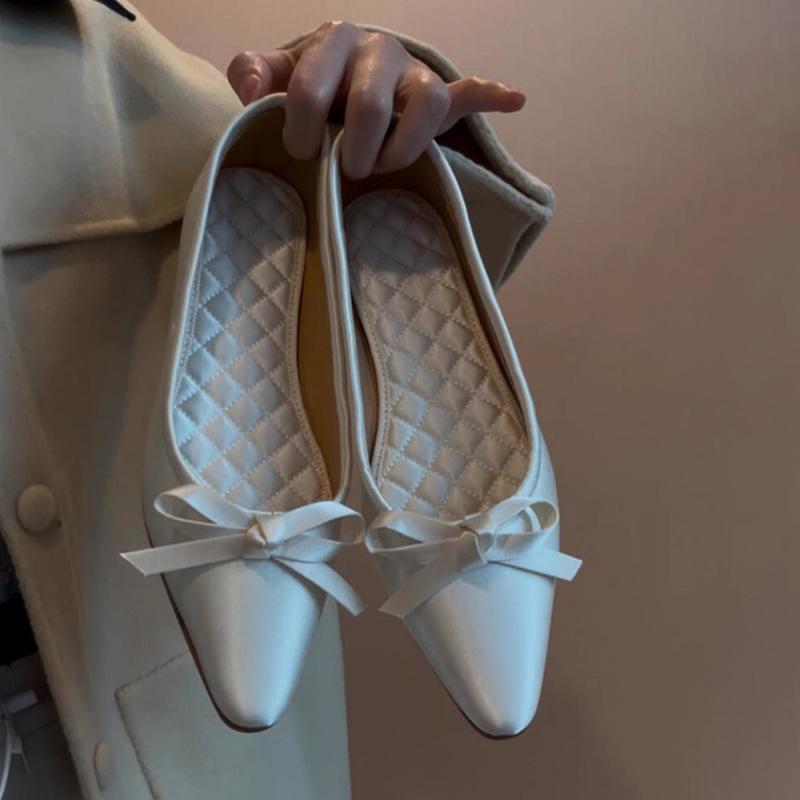 

Однопедальные повседневные одинарные туфли женские ретро бант вышивка нить универсальные с мелким вырезом остроносые одинарные туфли 40 белый