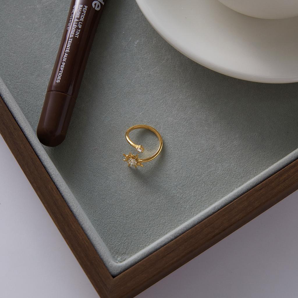 Youthway Fashion White Zirconia Sun Open Ring Stainless Steel 18k Gold Color - Plated Women's Ring Suitable for Everyday Wear