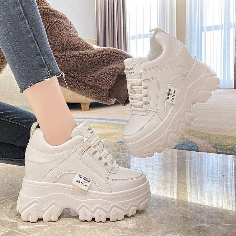 Small inner height-increasing leather sneakers autumn new round head lace-up running shoes women's casual shoes women's
