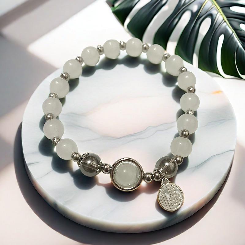 2025 Jadeite Green Jade Rabbit Bracelet: High-End Chinese Style, Year of the Snake, Elegant Women's Niche Beaded Design