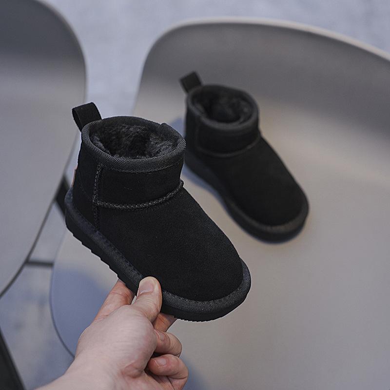 

Корейская версия детских зимних ботинок для мальчиков и младенцев, высокие хлопковые ботинки с ворсом, утолщенные теплые детские ботинки из натуральной кожи, хлопковые ботинки, обувь для девочек 36 чёрный