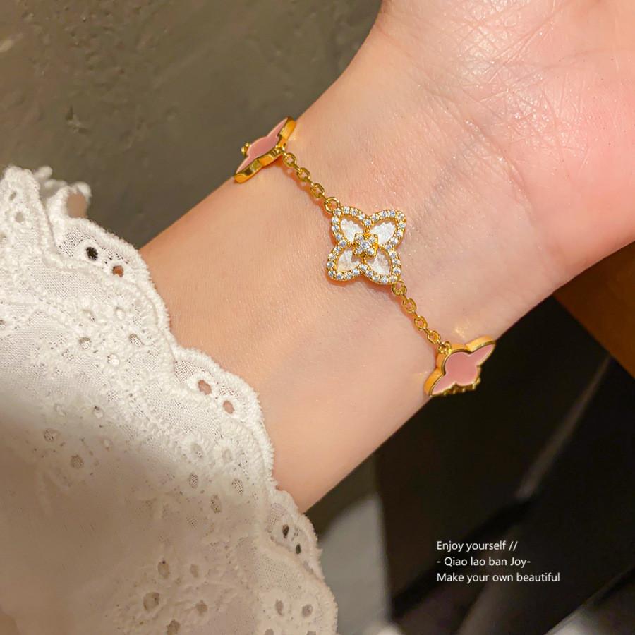 Light Luxury Flower Style Copper Bracelet With Genuine Gold Plating For Women