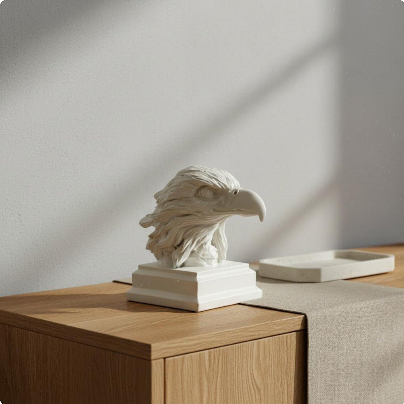 Raptor Statue Realistic Features Resin Raptor Decoration House Decoration Finely Detailed Statement Piece for Shelf, Office белый