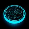 USB-aufladbare LED-Tassenunterlage Auto-Getränkeuntersetzer mit 7 bunten Lichtern zur Schaffung einer einzigartigen Autoatmosphäre Personalisierung der Fahrt