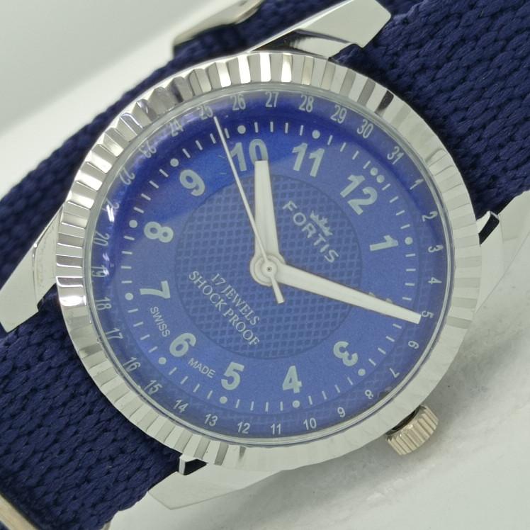 

REFURBISHED WINDING SWISS MENS WRIST WATCH a412840-1 Sku008-a412840