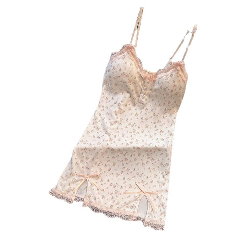 Damen Süß & Würzig Nachthemd: Blumendruck, Spitzenpatchwork, mit Brustpolstern