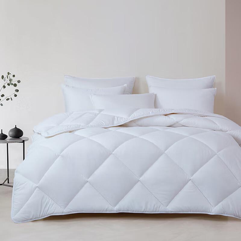Mengjie Cloud Four Seasons Antibacterial Duvet