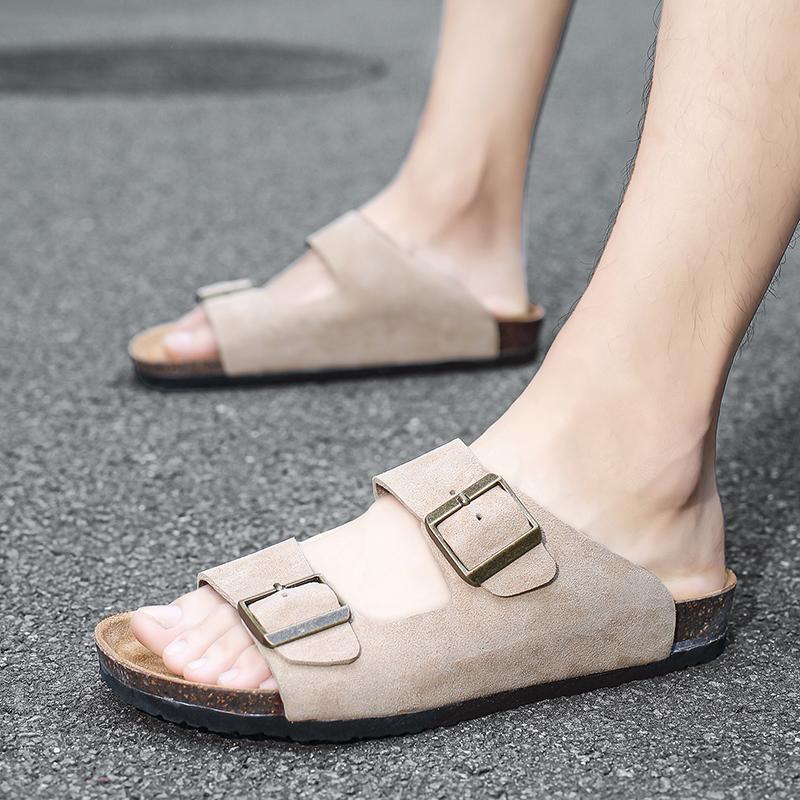 Fashion New men's shoes designer retro style Fashion outdoor street High quality couple casual shoes Summer slippers Versatile Hot