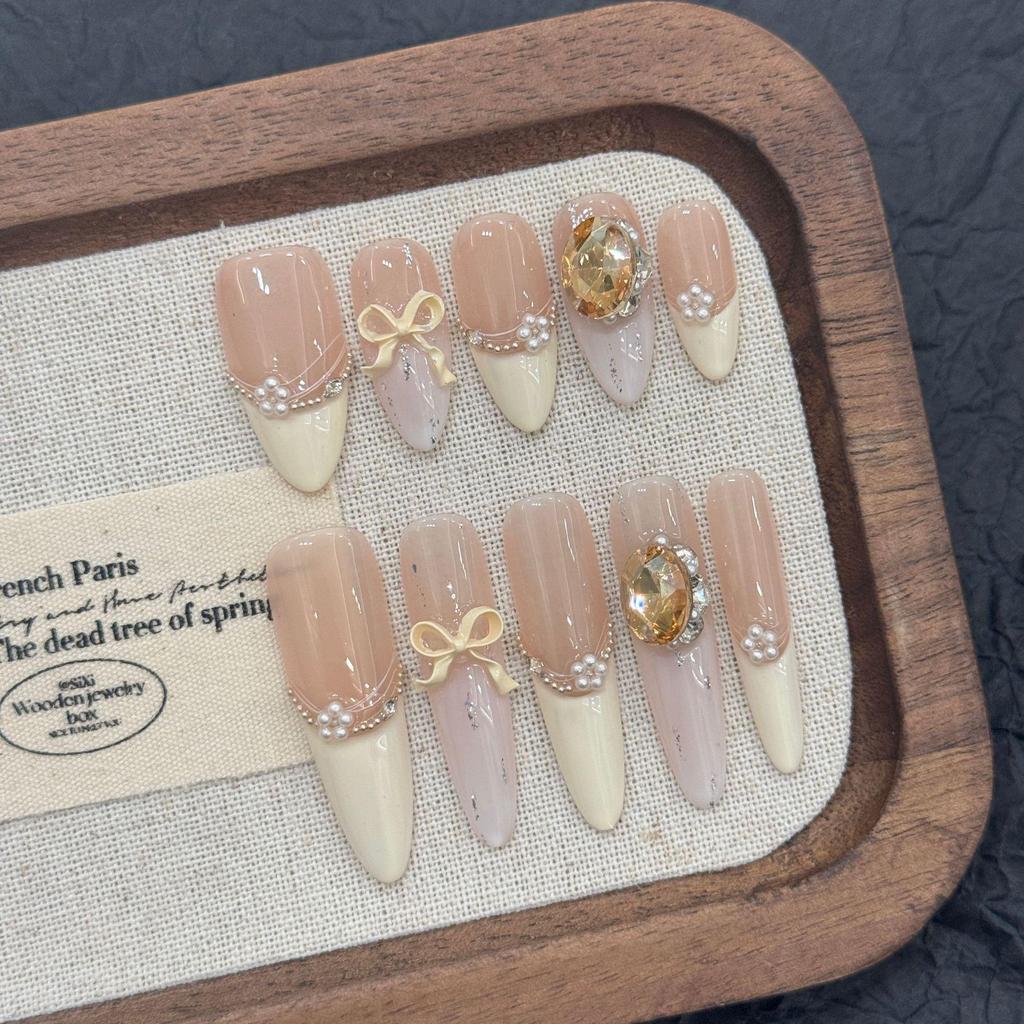 Handcrafted Short Wearable Nail Art Stickers - High-End Boutique False Nails
