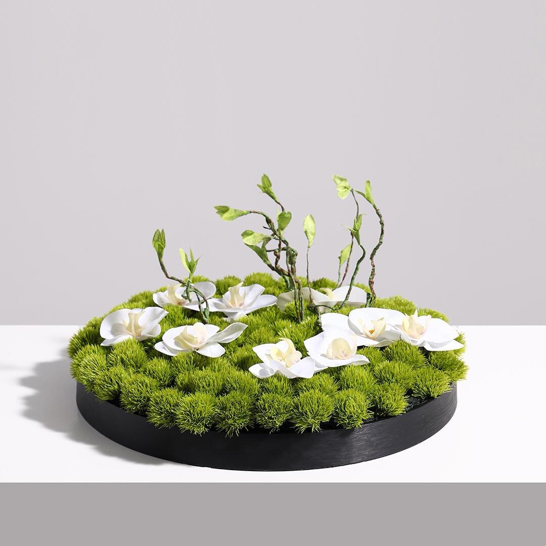 Luxury Modern Floral Centerpiece for Large Round Dining Tables Diameter 30CM