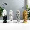 Unikalne Akcenty Biblioteczki Statua Religijna Matki Bożej z Guadalupe, Figurka Dziewicy Maryi, Rzeźba z Żywicy, Dekoracje do Kącika Kawowego Inspirująca Sztuka dla