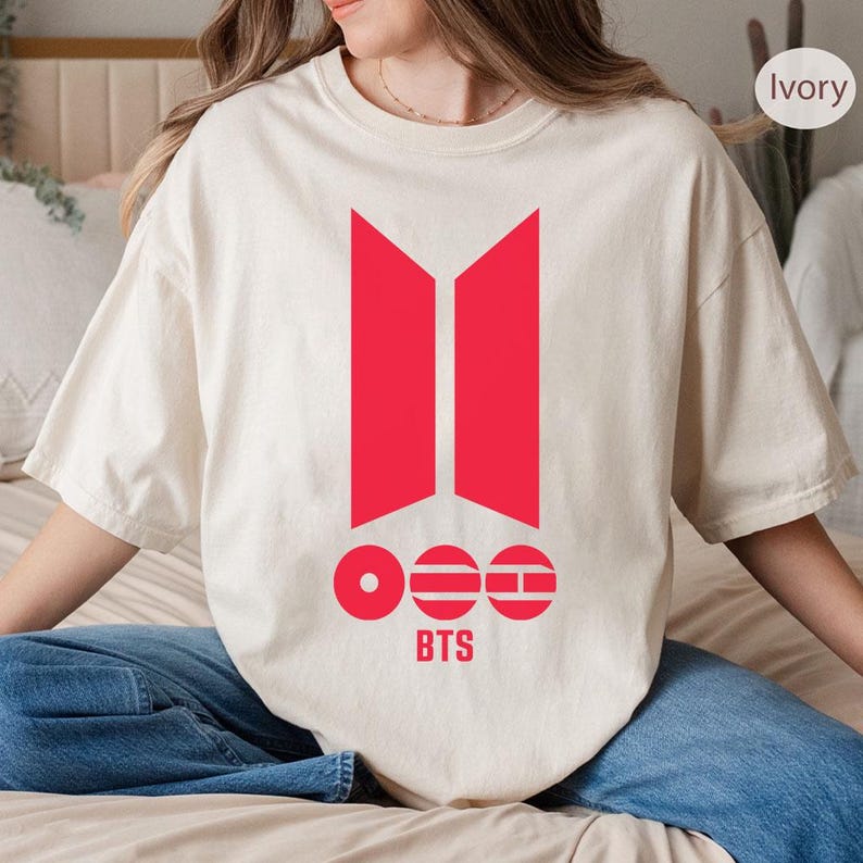 Μπλουζάκι BTS Παγκόσμια Περιοδεία 2026 BT21, Επιστροφή Bangtan Boys 2026, Μπλουζάκι Συναυλίας BTS, Δώρο Kpop για Army, Δώρα Φαν Μουσικής Kpop