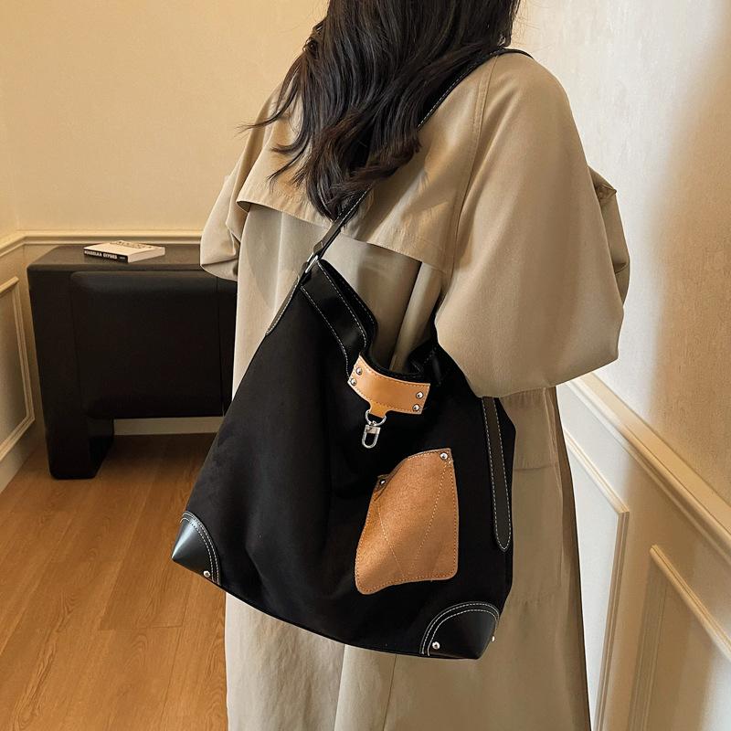 New casual and versatile contrast suede large-capacity women's bucket bag tote bag shoulder crossbody bag