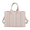 Borsa a Tote Semplice alla Moda 2026 Nuovo Stile Atmosferica Lettera Ricamata Portatile a Tracolla da Pendolare Donna