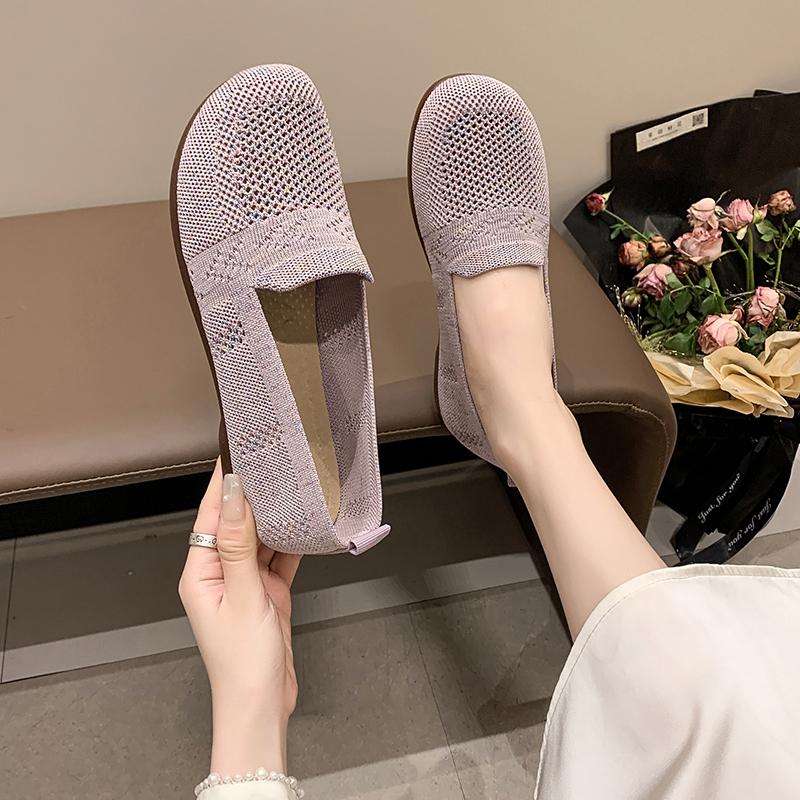 New Mesh Breathable Sneakers Women Breathable Light Slip On Flat Casual Shoes Ladies Loafers Socks Shoes Women Zapatillas Mujer