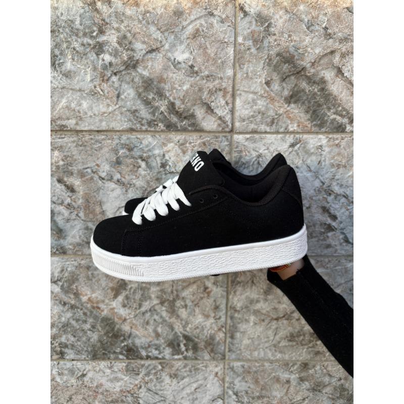 2 New Student Sports Casual Shoes Thick Sole Heightening Couple Bread Shoes Casual Skateboard Shoes