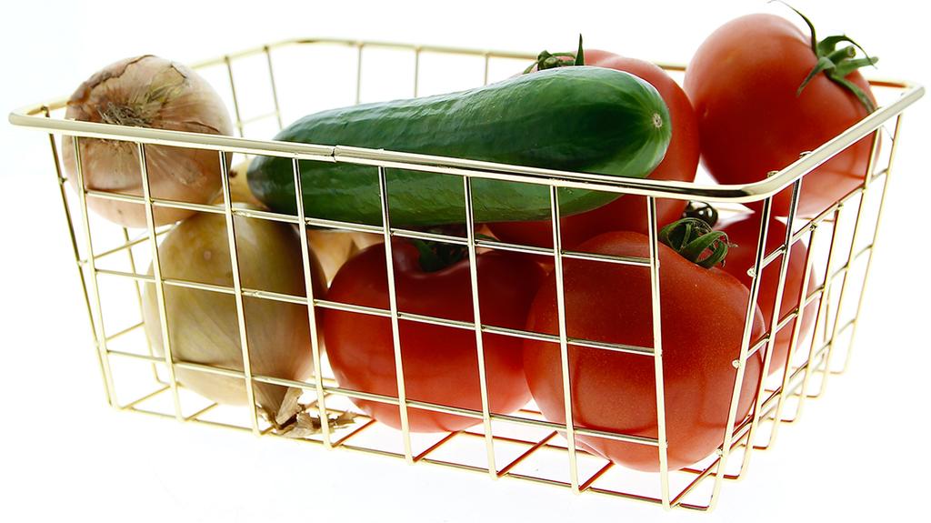 GOLDEN WIRE METAL FRUIT BASKET, DECORATIVE