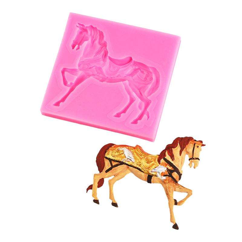 At Silikon Kalıplar Koşan At Fondan Pasta Süsleme Aletleri Cupcake Üst Süsü Çikolata Şeker El Sanatları Sakız Hamuru Polimer Kil