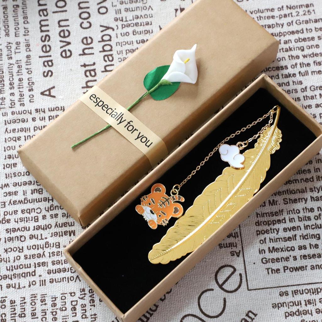 Koi Palace Metal Bookmark - Chinese Style Graduation, Birthday & Valentine's Gift for Girls & Boys