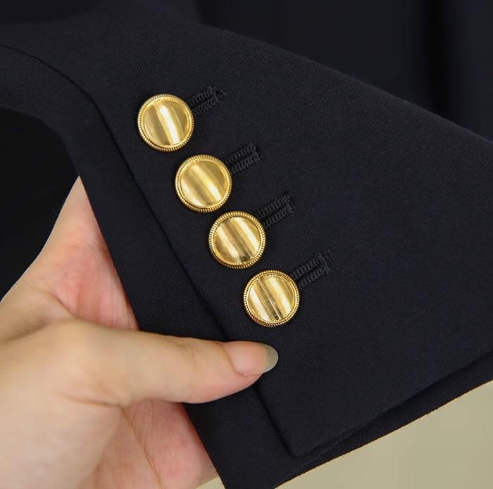 Metal Düğmeli Lacivert Modern Moda Takım Elbise