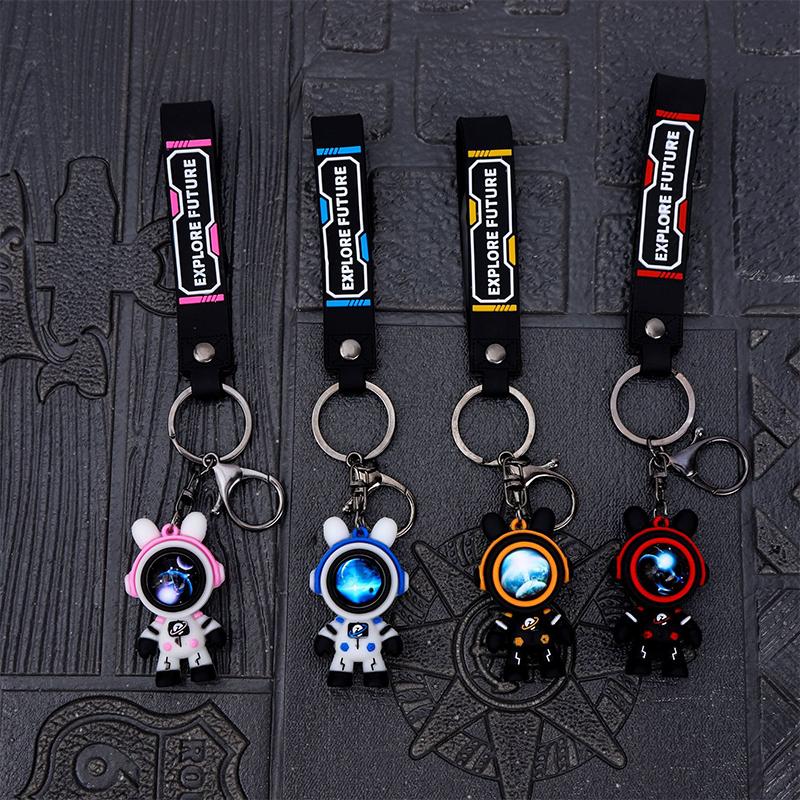 Cute Cartoon Astronauts Bear Keyring Delicate Simple Couple Dolls Pendant Creative Backpack Decoration Accessories Gifts