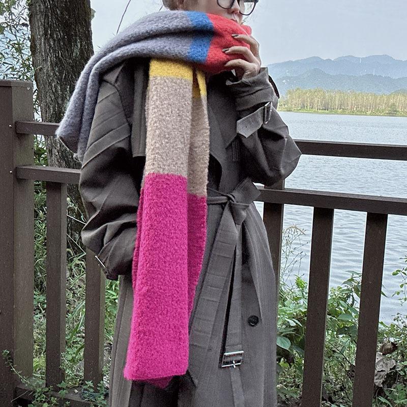 Dopamine rainbow scarf women's autumn and winter new niche design shawl thickened warm high-end long scarf