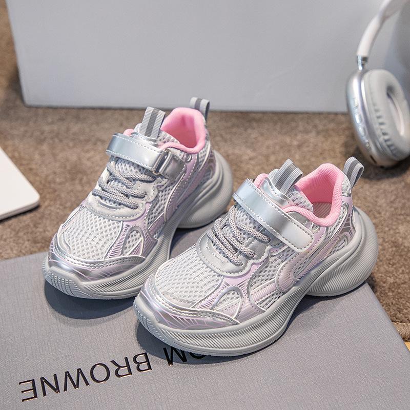 

Boys shoes 2025 autumn new children s sports dad shoes medium older children s mesh girls running shoes casual tide 30