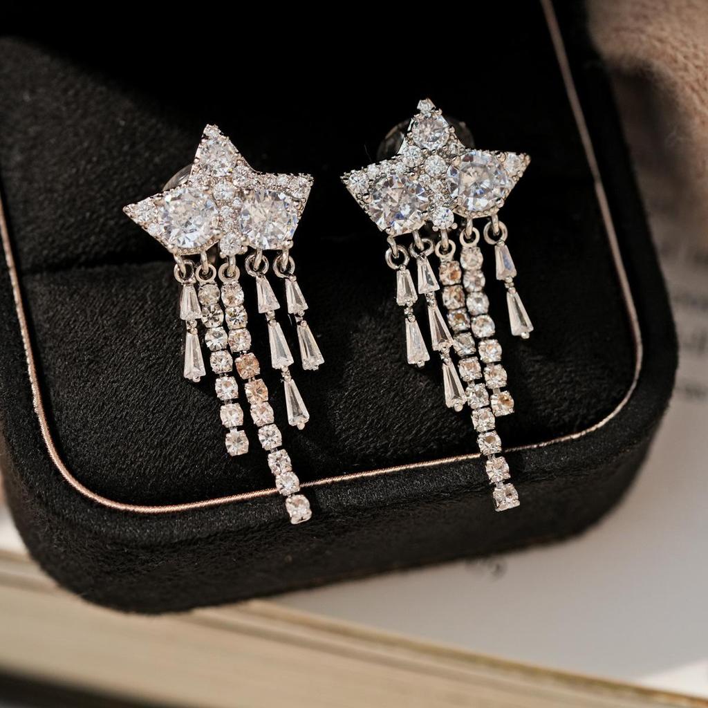 18k Gold Plated Star Tassel Zirconia Ear Clip Earrings: Fashionable and Elegant Design for Women