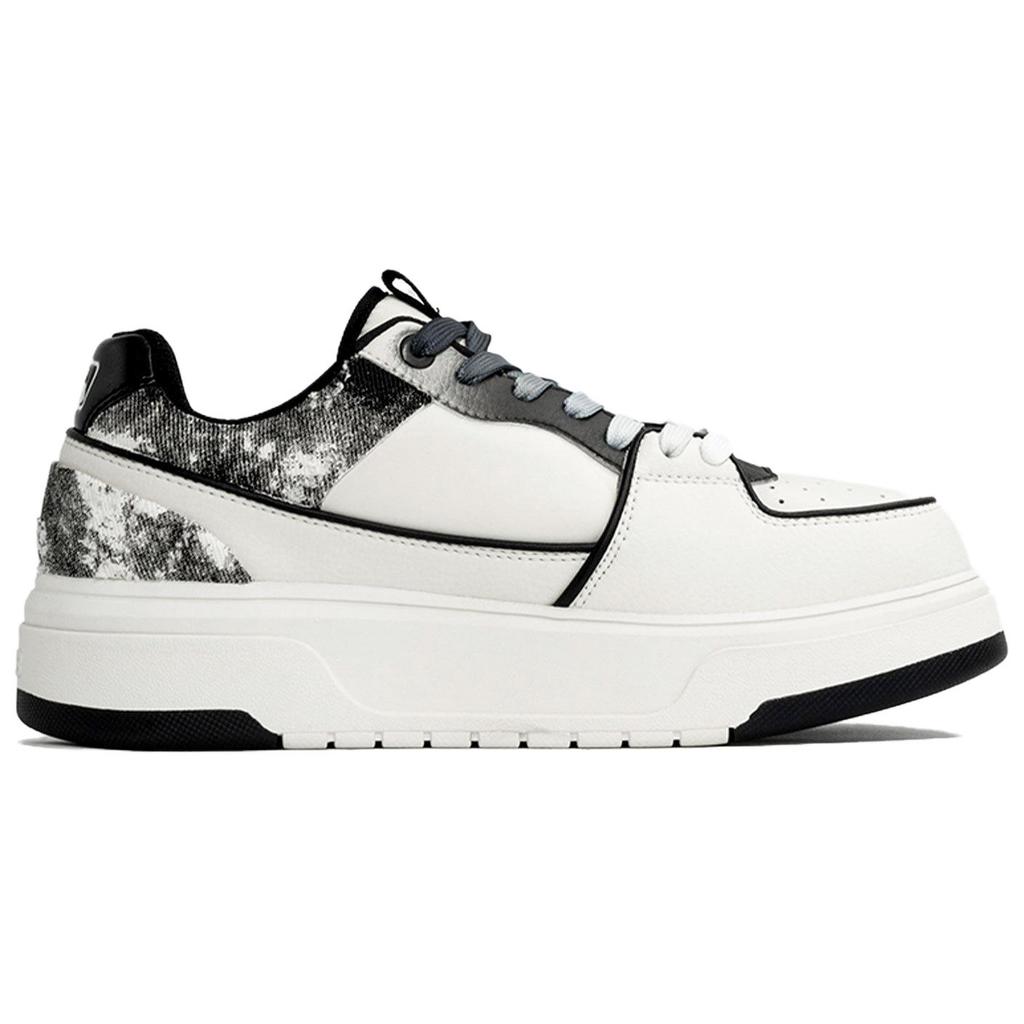 MLB Chunky Liner Wan Hua Nong, Mo, Shopping Bag Abrasion Resistant Low top Skateboard Shoes Unisex Black White 3ASXCA12N-50WHS(Team113-BOX)