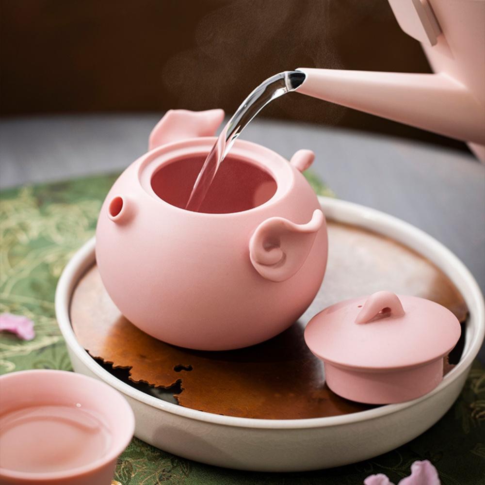 Yixing Purple Clay Teapot Handmade Ball Hole Filter Xishi Tea Pot Pink Pig Shaped Chinese  Zisha Tea Set Kettle With Tea Cup