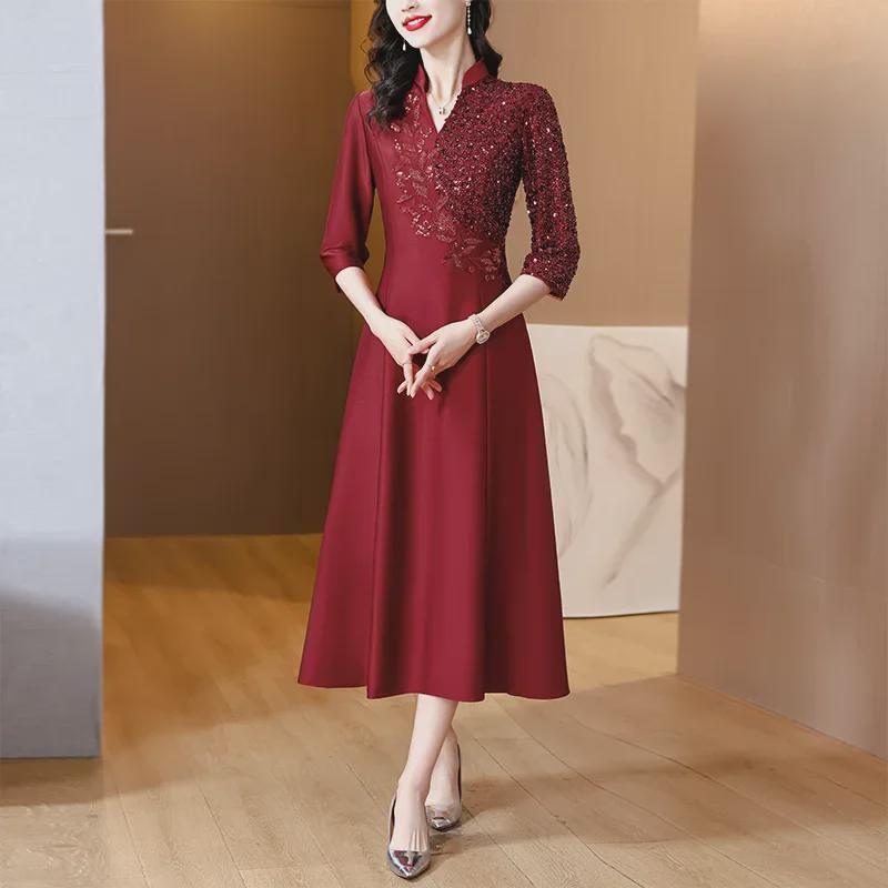 "Elegant Embroidered Mother-in-Law Wedding Dress Skirt - Summer 2024 Collection"