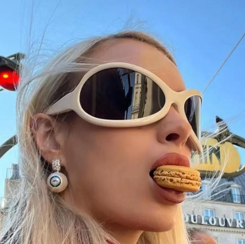 Fashion Brand Y2K Punk Sunglasses New Women Men Oval Sports Sun Glasses Female Oversized Black Shades Eyewear UV400