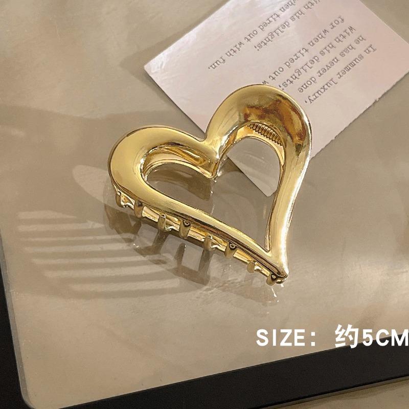 Metal Golden Silvery Heart Love Hair Claw Clips Medium Size Y2k Hair Styling Accessories Catch Crab Clamp Women Girls Headwear