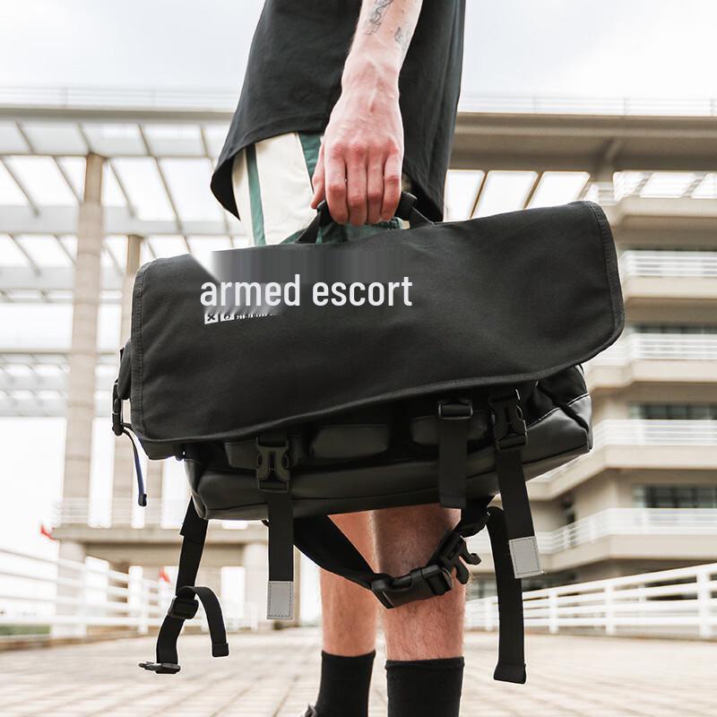 MDNG Men's Cycling Crossbody Bag